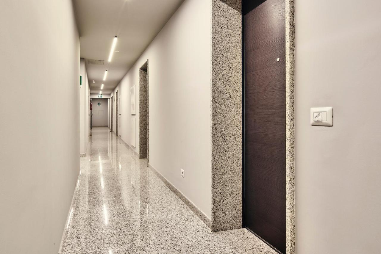 Monviso Modern - Exclusive Apartment Milán Exteriér fotografie
